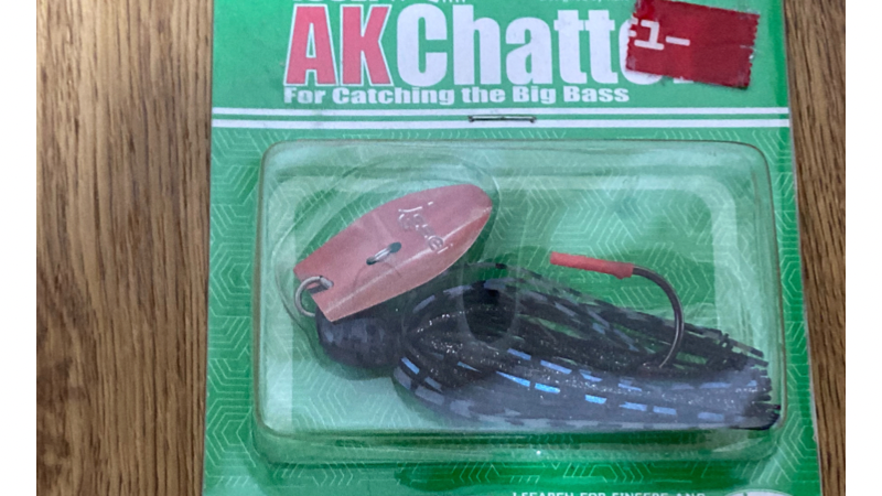 デカバス狙いならこれ チャターベイトの使い方とおすすめルアー3選